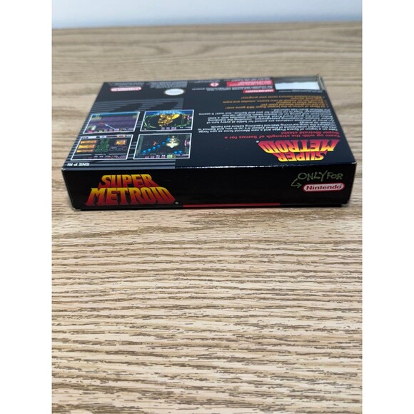 Super Metroid (SNES Super Nintendo 1994) Box Only READ - Picture 10 of 12